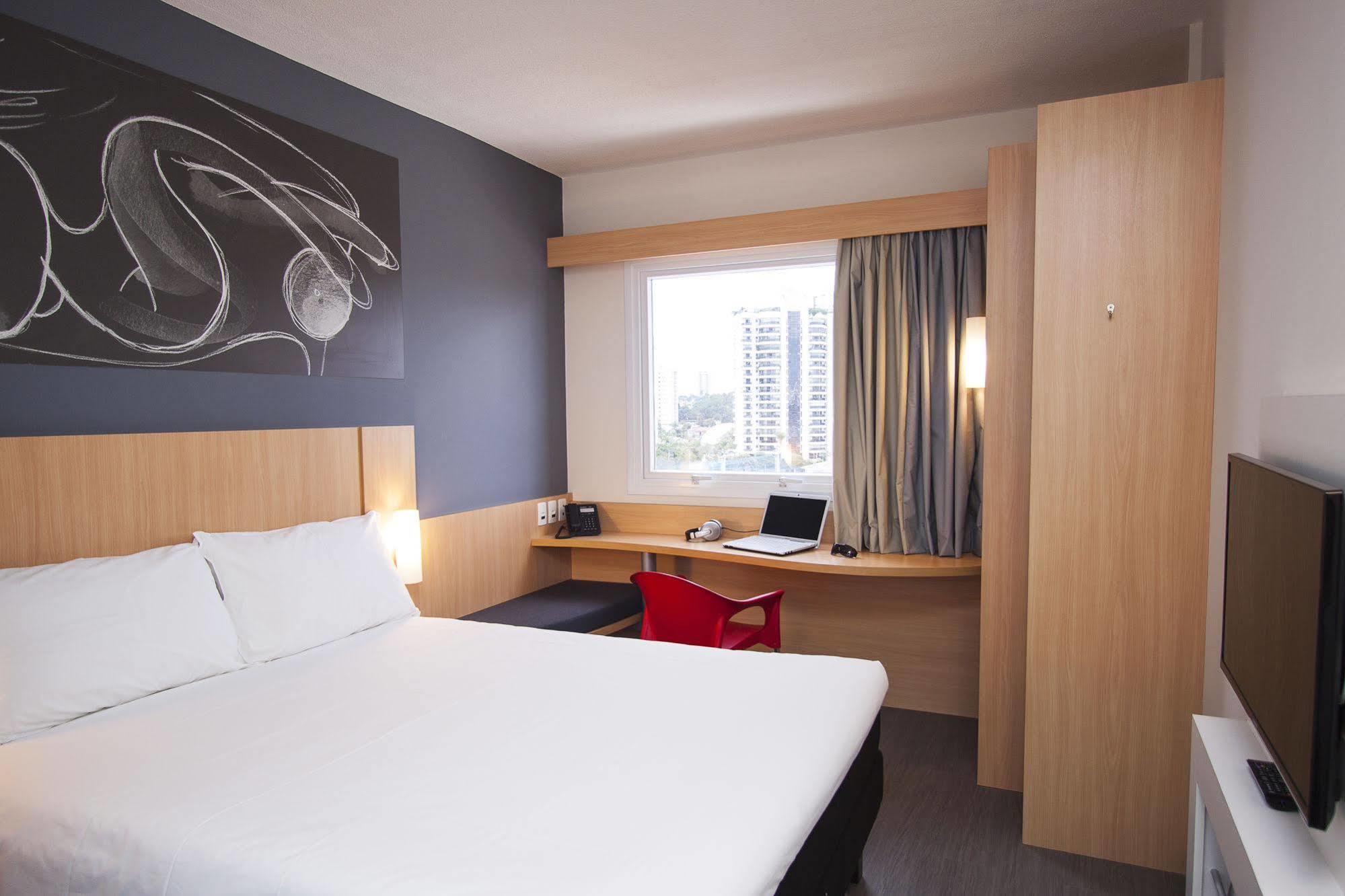 Ibis Mogi Cruzes Shopping